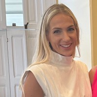 Cassandra Stoyanoff, Lcsw