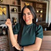 Sharom López