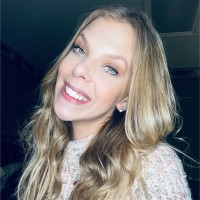 Stephanie Buechter