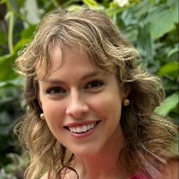 Tiffany Oakes
