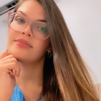 Lara Cavalcanti