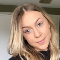 Briley Dakis