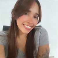 Oly Zambrano