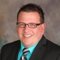 Chad R Hansen