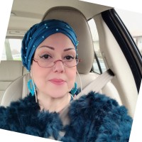 Muna Ausat