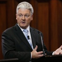 Hon Peter Dunne Cnzm, Fiml