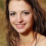 Lara M