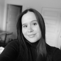 Saviana Fullwood-Calderon