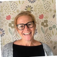 Nicola Mitchell