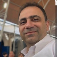 Reza Manavi