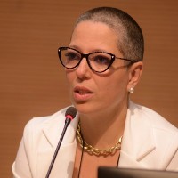 Vivian Sueiro Magalhães