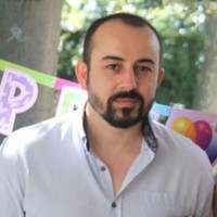 Metin Özkan