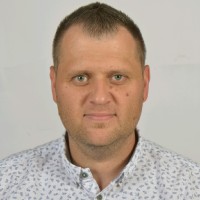 Uros Erzen