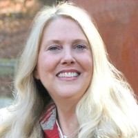 Beth Hoeveler, Rn
