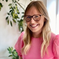 Stephanie Romiszewski