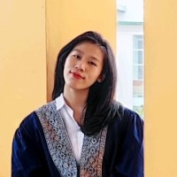 Xin Yi Low