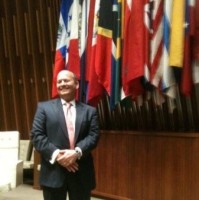 Luis V.