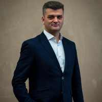 Mariusz Borzęcki, MBA