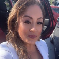 Julia Cazares