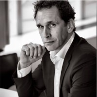 Patrick van den Bos