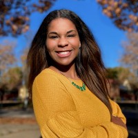 Noelle McElrath-Hart