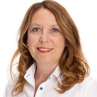 Evelina Humphrys
