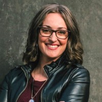Lisa Menard