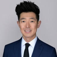 Kris Kyung Yi, Cfa