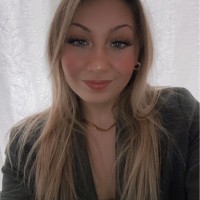 Lola Lucet