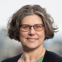 Nadine King