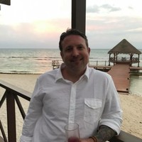Lars Hoyer, Crna