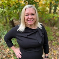 Danielle Roberts, Mba