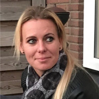 Irene Bos