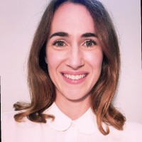 Geneviève Camiré, Mba