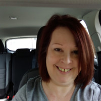 Lisa Stoughtenger