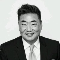 Thomas J. Ryu