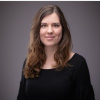 Nina Stelzer