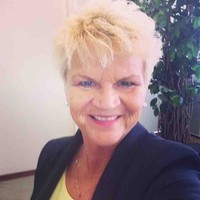 Jacqueline Van Den Berg