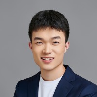 Zhiliang He