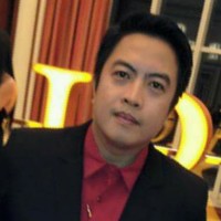 Michael Reyes