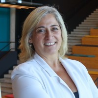 Paula F.