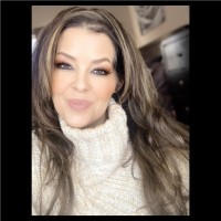 Michelle Eaves