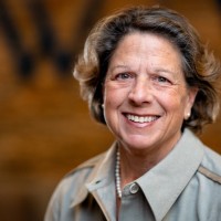 Linda Wilkins