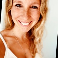 Marie-France Bussière, Mba