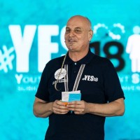 Nik M.