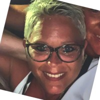 JULIE CRESSENT