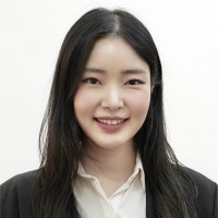 Bella Hwang