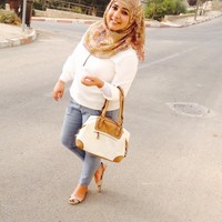 Besan Karakra