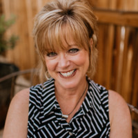 Suzi L.