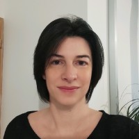 Caroline Ayral